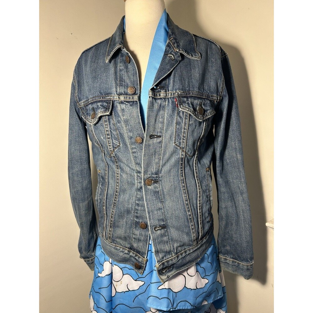 Levis Jacket Mens Medium Denim Jean Button Trucker Levi’s Lotsa Pockets 2013
